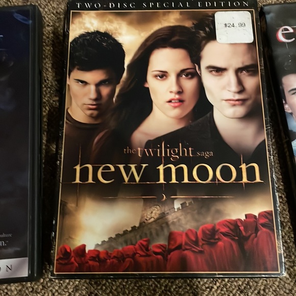 Twilight Bundle - Books n DVDs as pictured - Picture 5 of 6